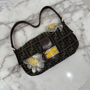Fendi Zucca Baguette Floral Embroidery Brown FF Canvas Vintage Bag